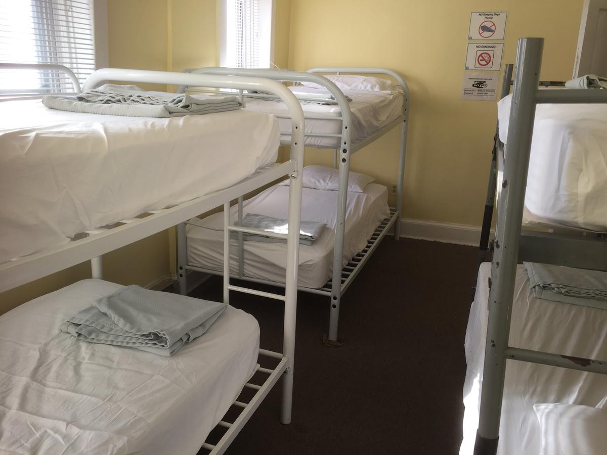 Hostel International Student Center *